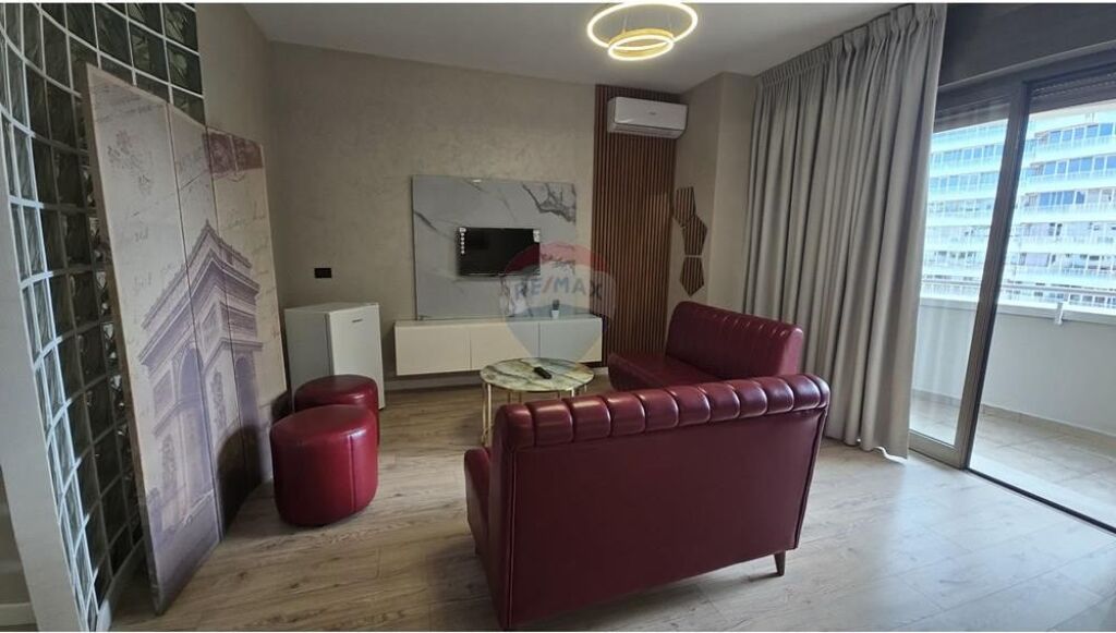 🏡 Appartamento 2+1 in Affitto – Centro, Piazza Skënderbej
