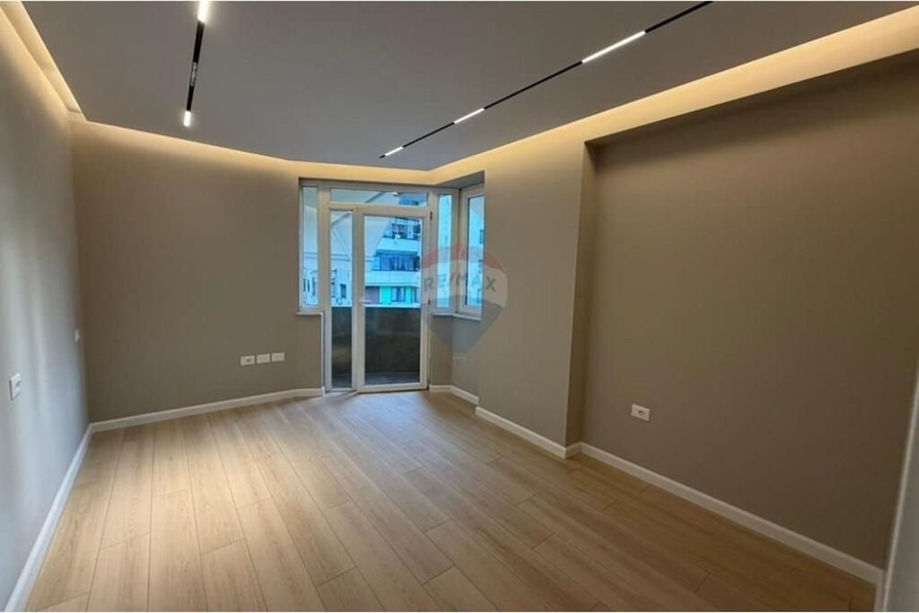 Apartment 2+1 with Veranda for Sale – Former Exhibition !