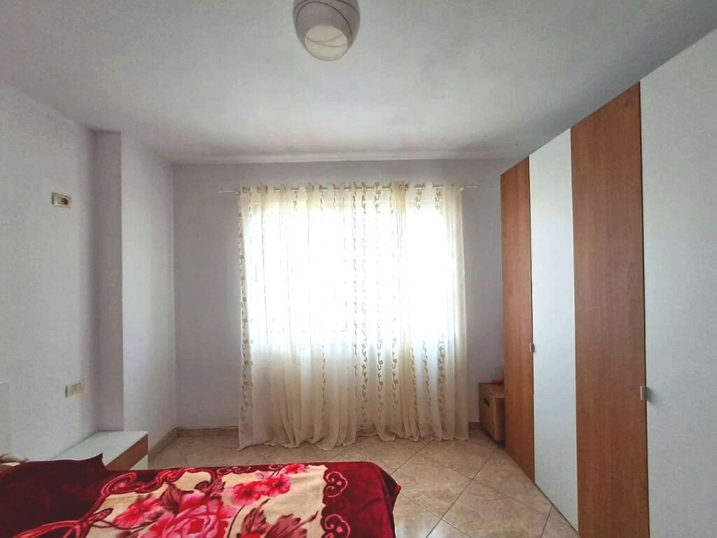 Apartment for rent 420 thousand lek without agency