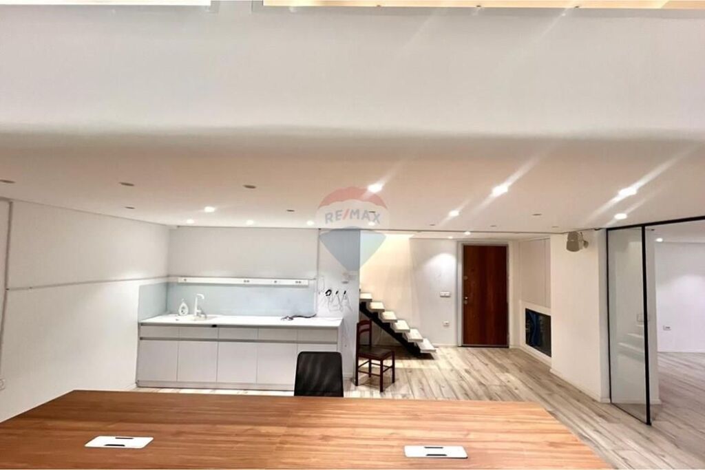 Dupleks ne shitje, Tirana Golden Park!