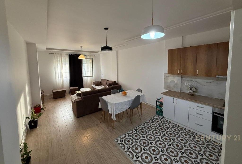 Shesim Apartament 1+1 te Kopshti Zoologjik