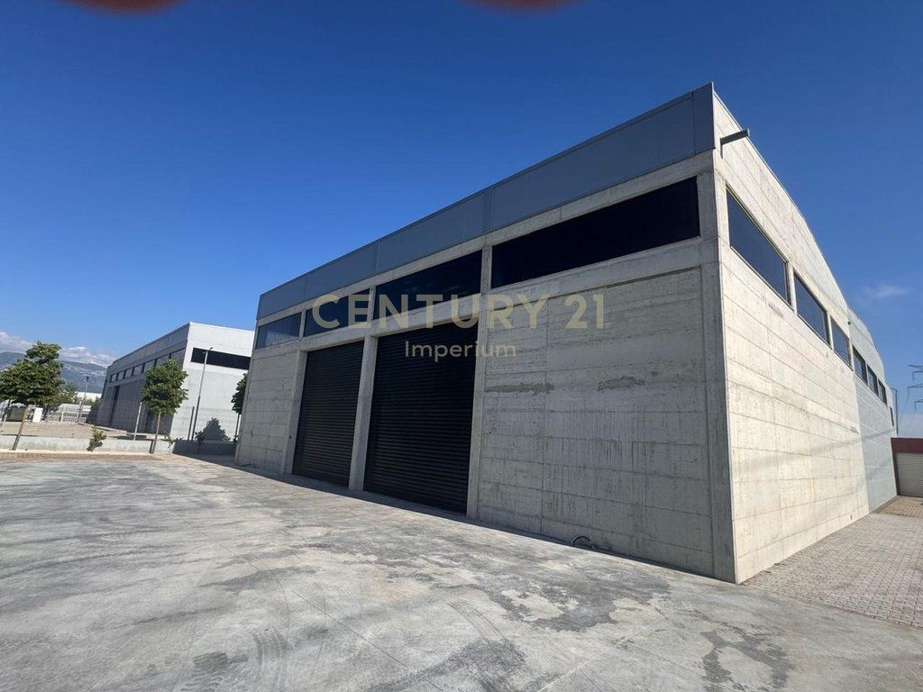 Japim me qira kapanon Shum Prane Aeroportit Nënë Tereza 3,000 € /Muaj