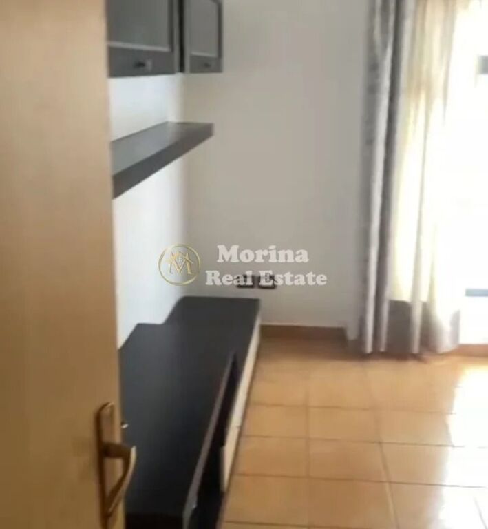 Qera | Apartament 2 + 1 | 21 Dhjetori | 700 €/muaj