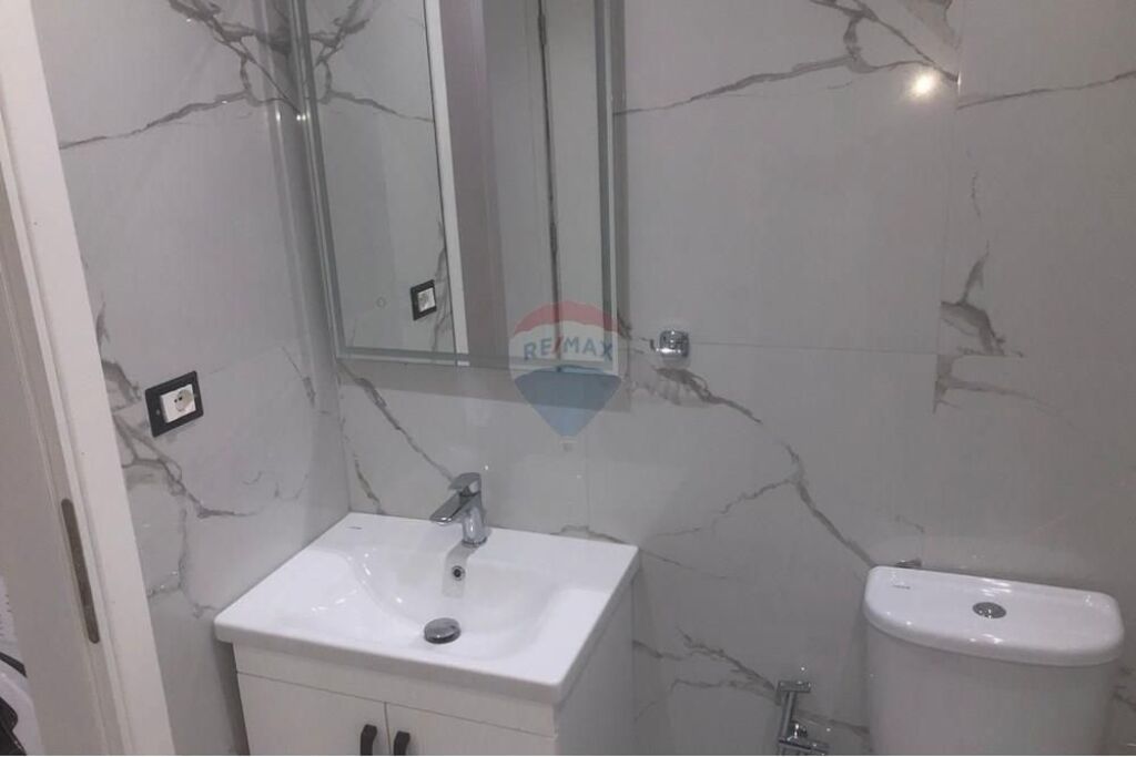 Building - For Rent - Kodra e Priftit, Tirana