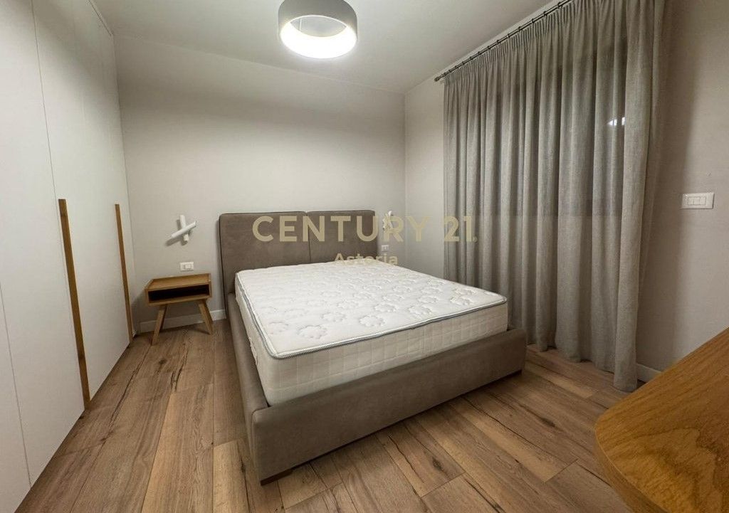 Astir, Jepet me qira apartament 1+1 rruga "Teodor Keko".