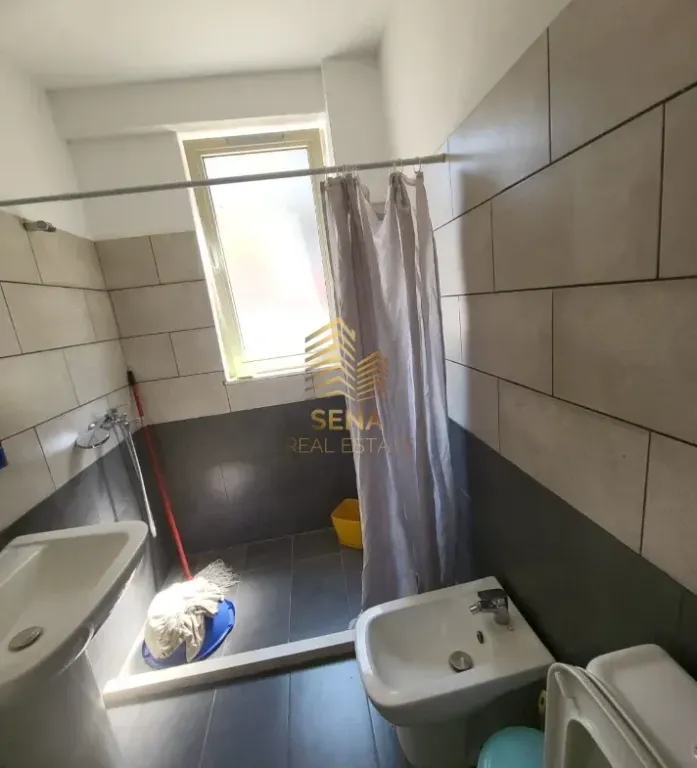 Qira, Apartament 2+1+blk, Kompleksi Tom Doshit, Shkoze, 300 Euro/Muaj