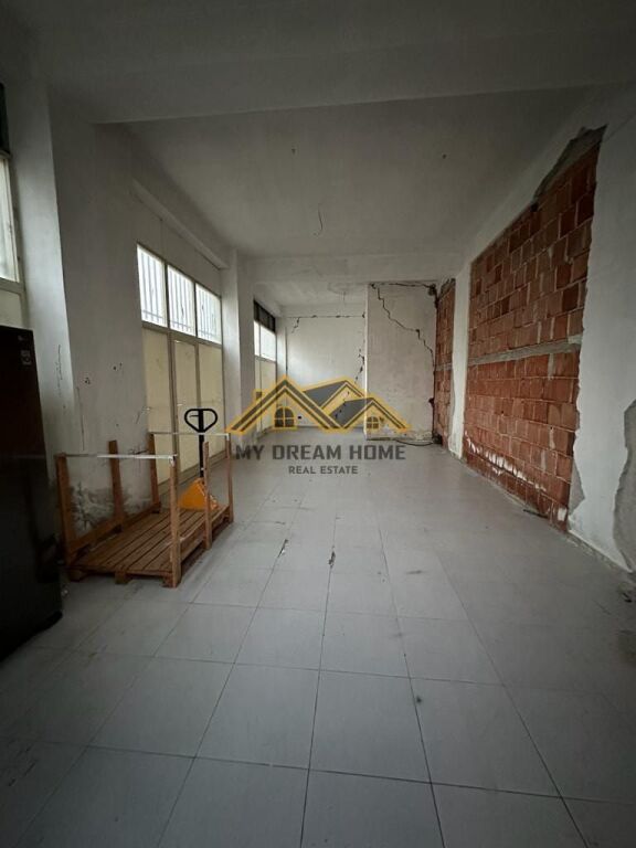 BUSINESS PREMISES FOR SALE IN THE AREA OF THE FORMER URT!