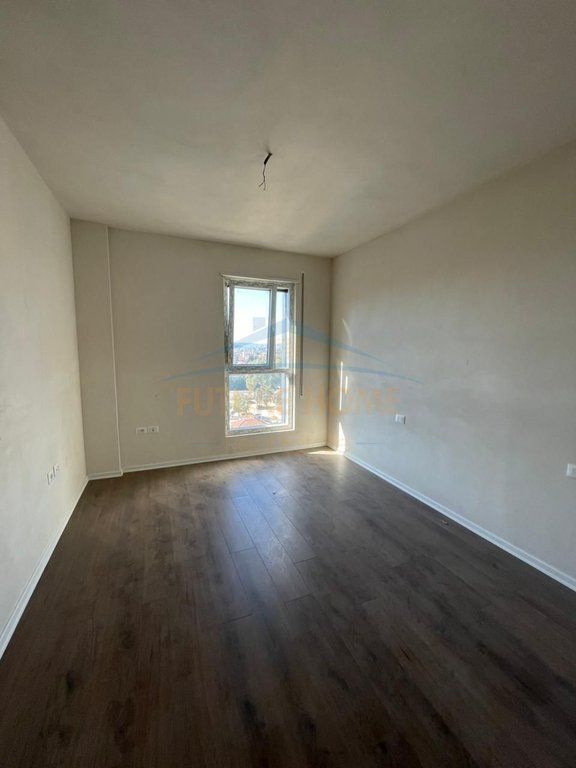 Shitet, Apartament 2+1+2, Trio Towers, Don Bosko