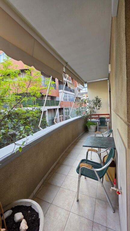 Ambient zyre me qera te RTSH/Coin