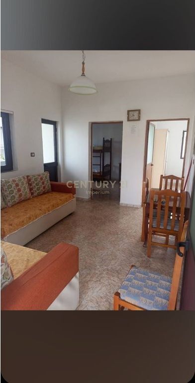 Shitet Ndërtesë 3-Katëshe në Velipojë – Mundësi Ideale Investimi 278,100 €