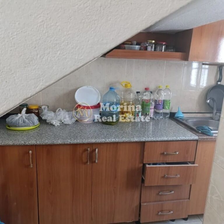 Vendita | Villa 8 + 1 | Durazzo | 630000 €