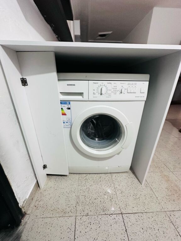 Jepet Me Qera Apartament 2+1+1 Ballkon