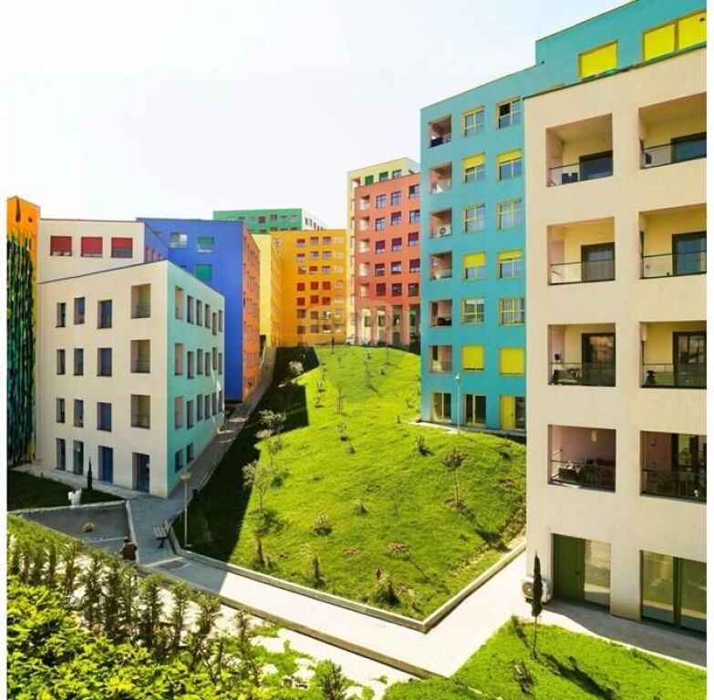 Apartament per shitje, Kompleksi Mangalem