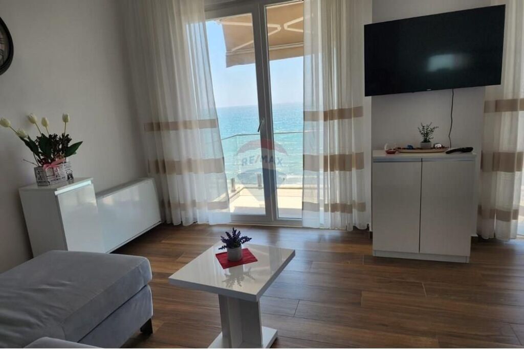 🏡 Apartament 2+1 + parkim për shitje – Shëngjin (Kune, Lezhë)