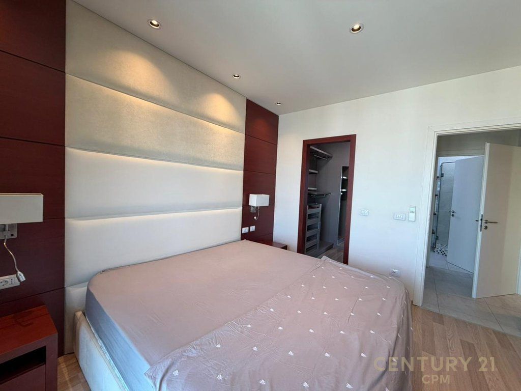 Appartamento 2+1 in affitto a Ambasador 3