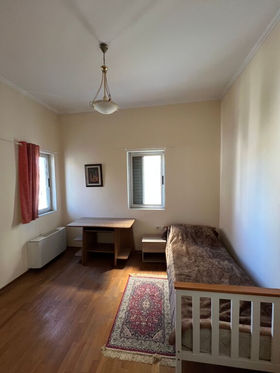 3+1+2+🅿️ for rent on Peti Street