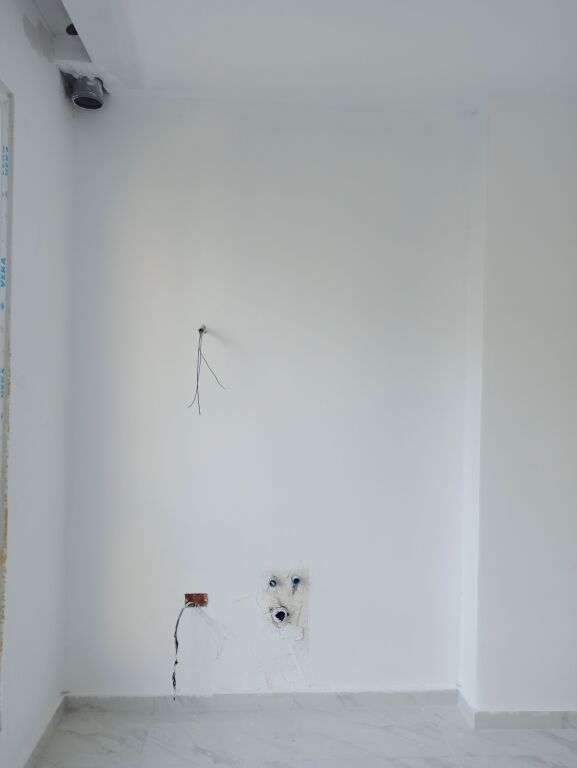 Shitet Studio në Golem 300m nga deti