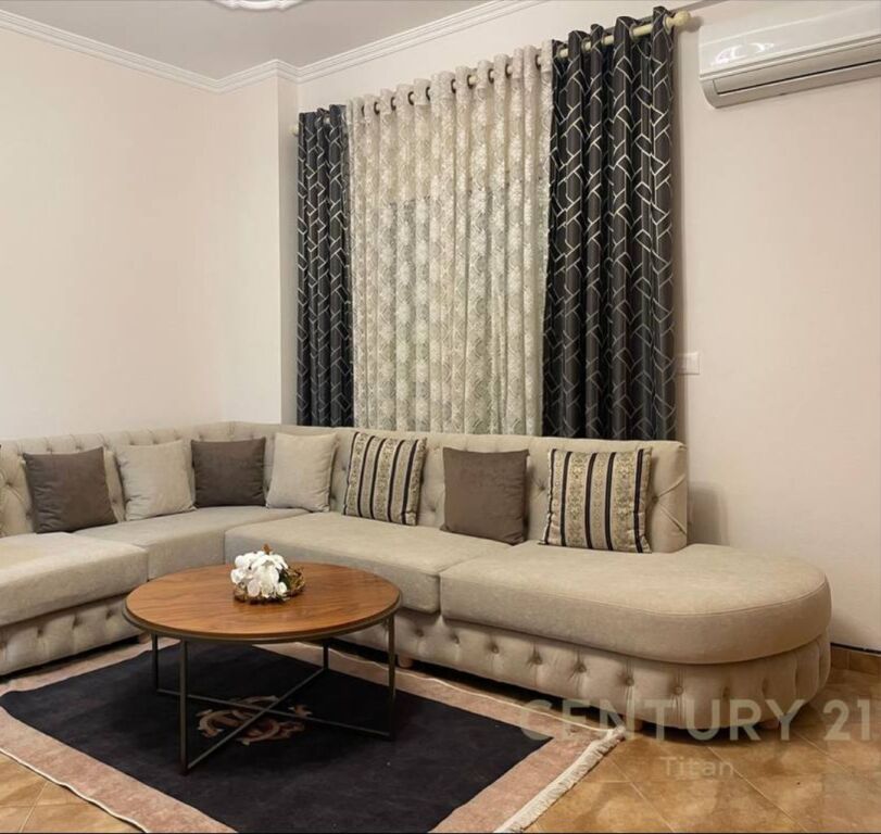 Shitet apartament 1+1 ne Don Bosco 140,000 € Sip. Totale  68m2