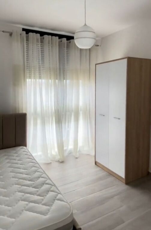 JEPET ME QERA APARTAMENT 3+1 – RRUGA 5 MAJI