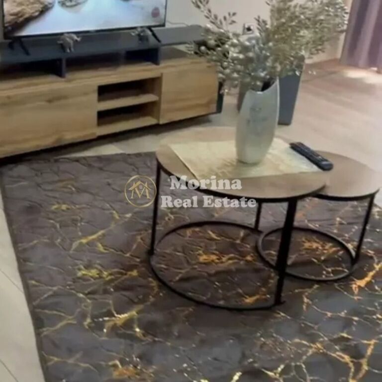 Affitto | Appartamento 1 + 1 | Via Kavaja; Kombinat | 700 €/mese