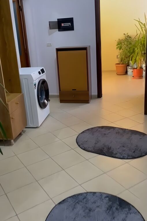 Selitë e vogël (vicino al mercato alimentare) - Appartamento 2+1 in affitto !