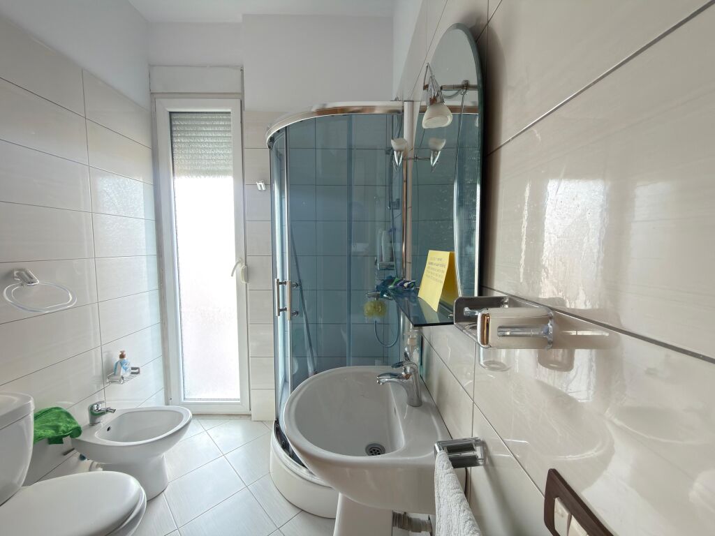 Office space for rent! Pazari i Ri