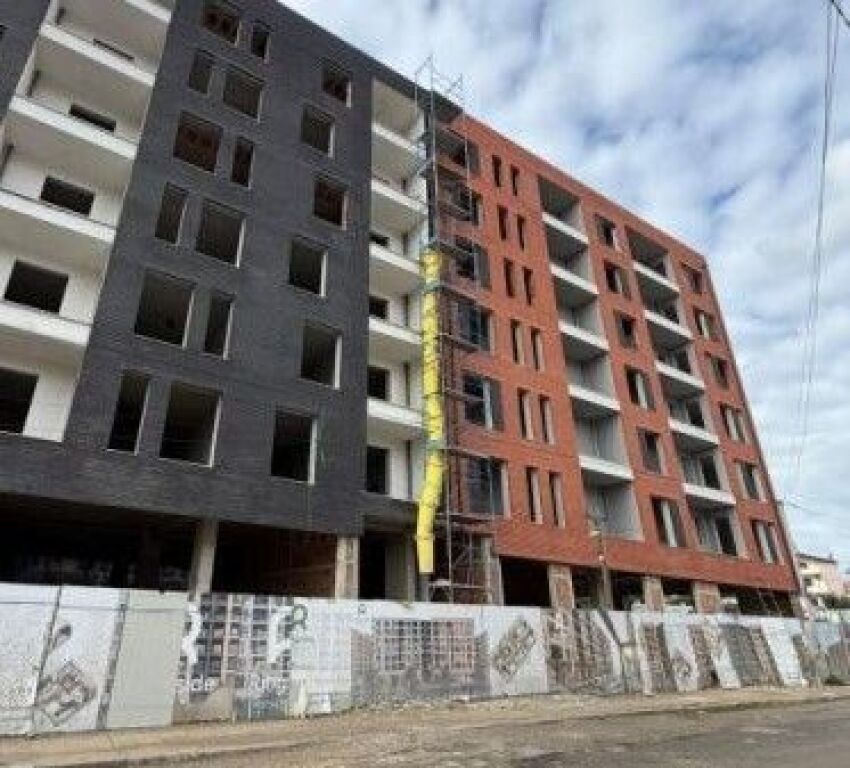 🏡 Shitet Apartament 2+1+2 – Ringside Residence, Paskuqan