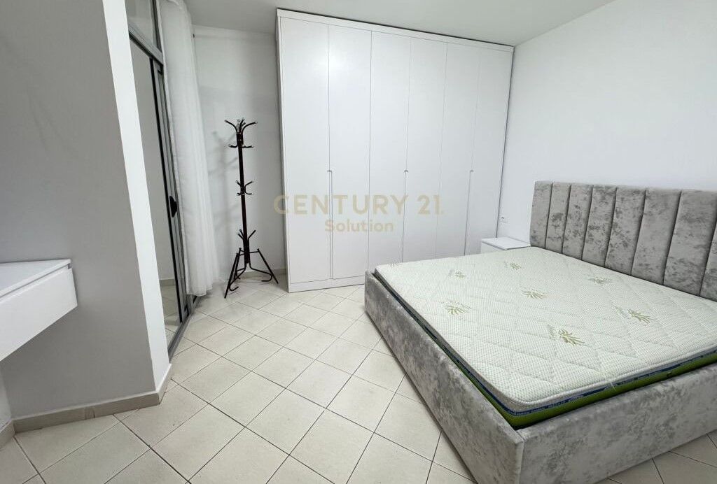 ASTIR, APARTAMENT 1+1 PER QIRA