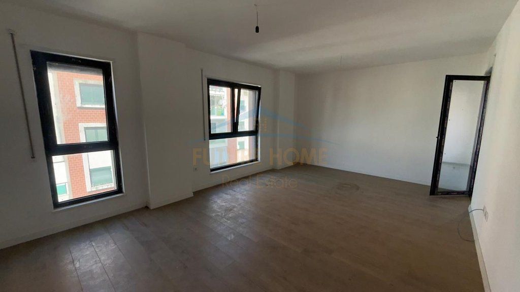 For sale, Apartment 2+1+2, Komuna e Parisit, Tirane