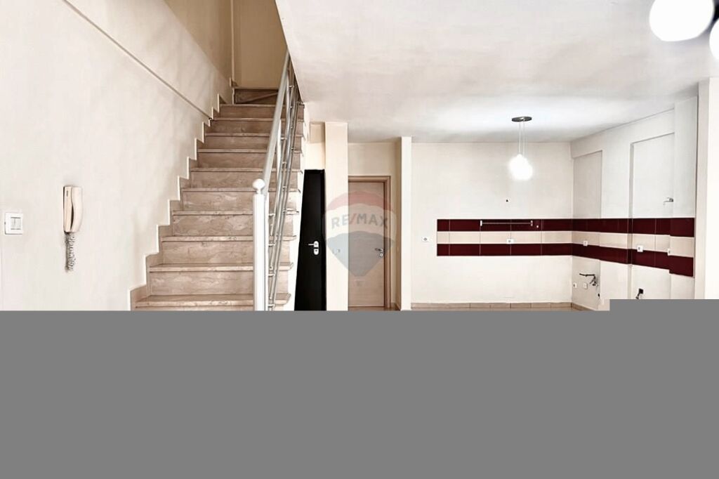 Duplex(3+1+2+verad)in vendita a Kodra DIELLIT 1