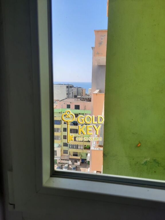 SHITET GAZONIERE PJESERISHT PAMJE DETI PLAZH DURRES