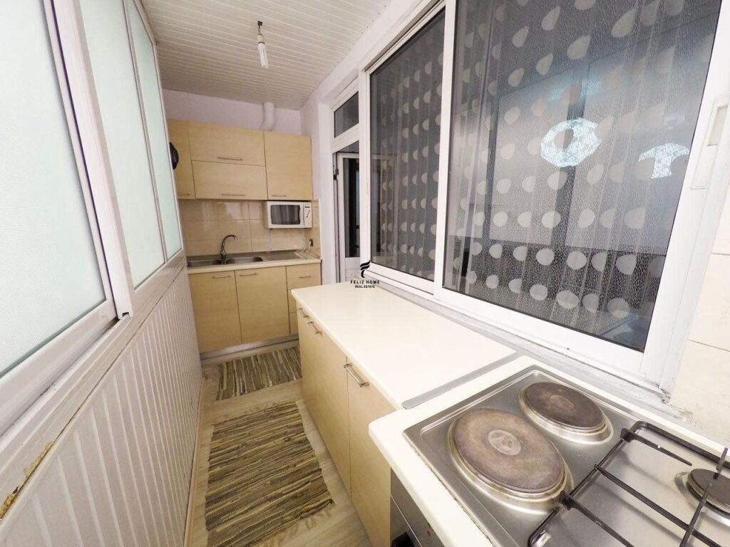 APARTAMENT ME QERA 1+1 MYSLYM SHYR 50.000 LEKE FH-66563