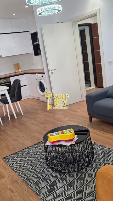 🌊 Shitet Apartament 1+1 me Pamje Deti Rruga e Portit, Durrës