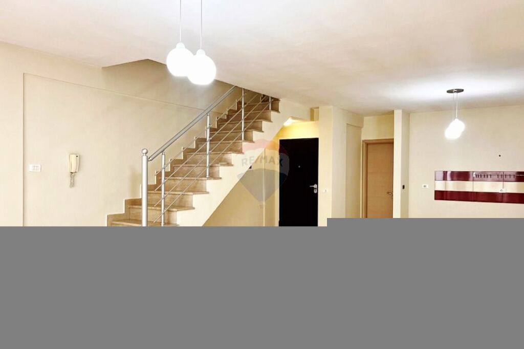 Duplex(3+1+2+verad)in vendita a Kodra DIELLIT 1