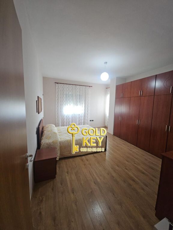 🏡 APARTAMENT ME QERA 2+1+2+BALLKON VOLLGA SHKOLLA ITALIANE