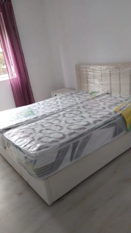 Apartament me qera - Xhamlliku