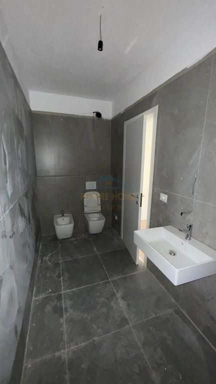 For sale, Apartment 2+1+2, Komuna e Parisit, Tirane