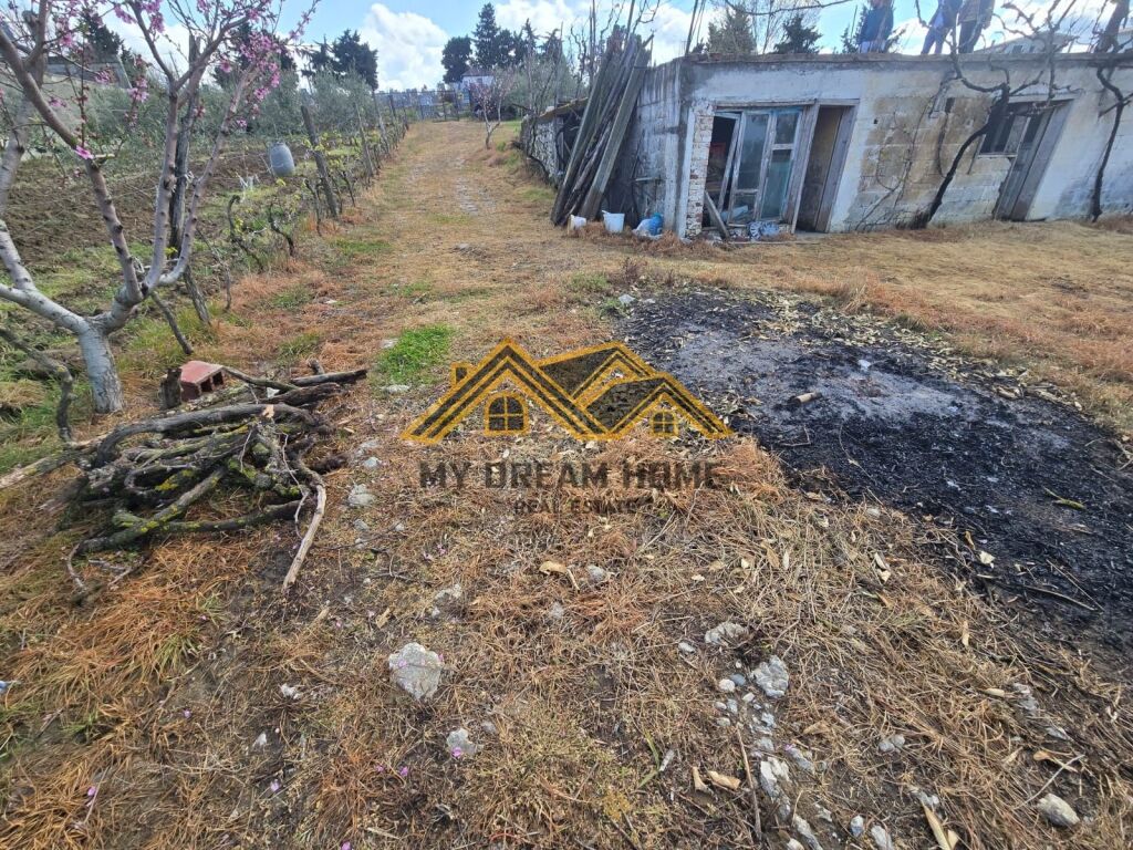 Shitet Tokë Are në Shkafan Gjirin e Lalzit