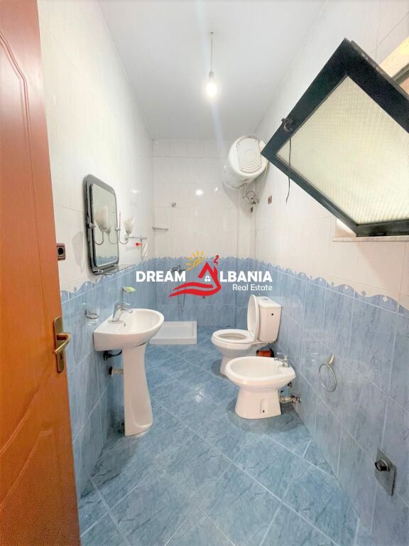 Jepet me qera apartament 3+1 ne Astir prane Bar Famed (ID 4231318)