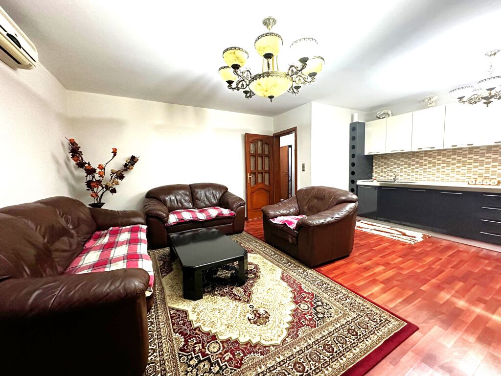 Apartment 2+1 for rent, 5th floor without elevator, 650 €, Fortuzi street