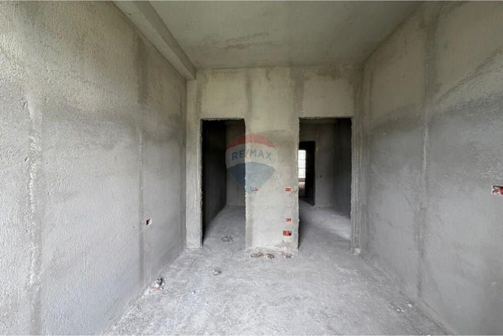 Apartament 2+1 ne shitje Porcelan!