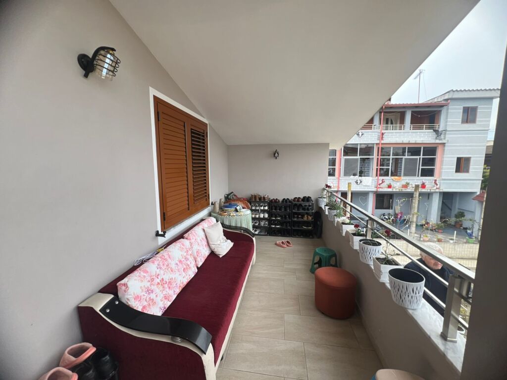 SHITET VILE DY KATSHE NISHTULLA DURRES 437M2 TRUALL+370M2 ND