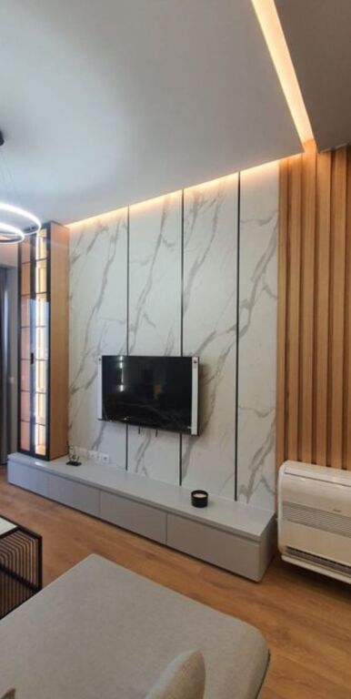 JAPIM ME QIRA APARTAMENT LUKSOZ 1+1 + POST PARKIMI