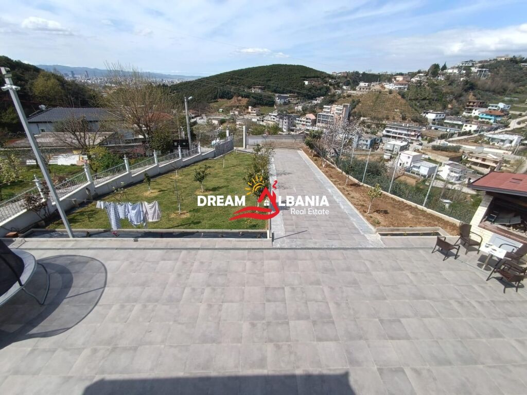 Vilë për shitje në Shkozë, Tiranë (ID 4151217)