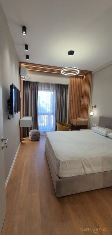 GARDEN BUILDING JAPIM ME QIRA APARTAMENT LUKSOZ 1+1 + POST PARKIMI