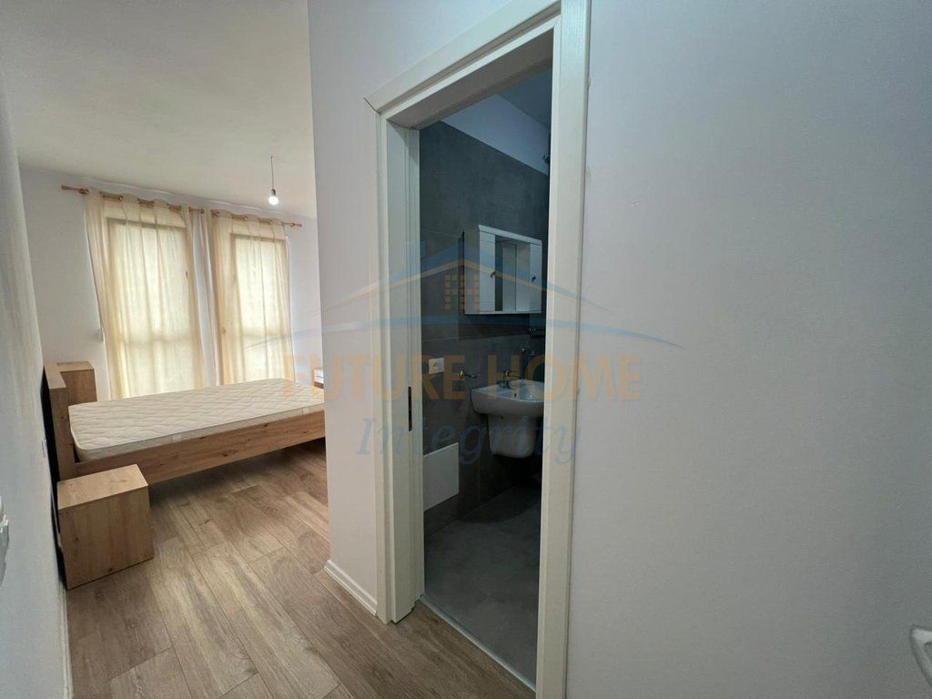 Rent, Apartment 2+1+2, Univers City Complex, Tirana.