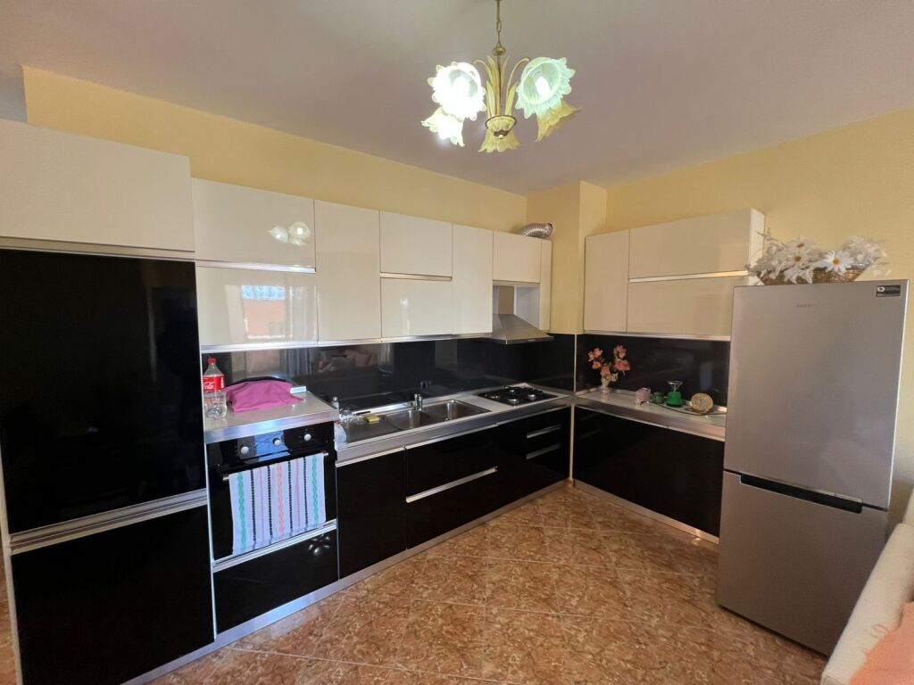 SHITET SUPER APARTAMENT 2+1 134 m2 VILA E ZOGUT 155,000 EURO