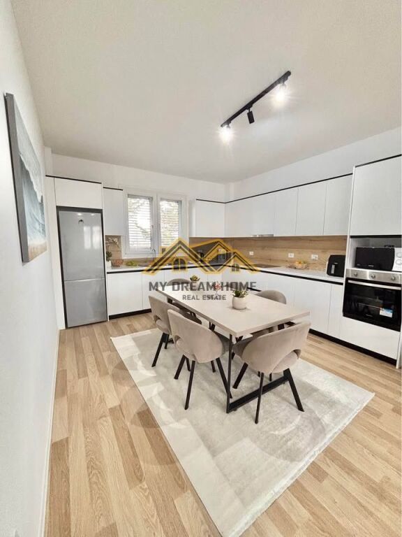 VILLA FOR SALE IN GOLEM