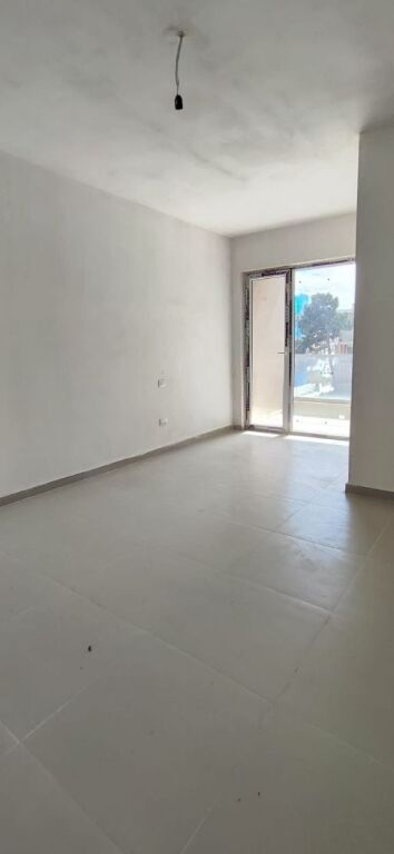 🏡 Apartment 2+1 for sale in Golem – New Construction