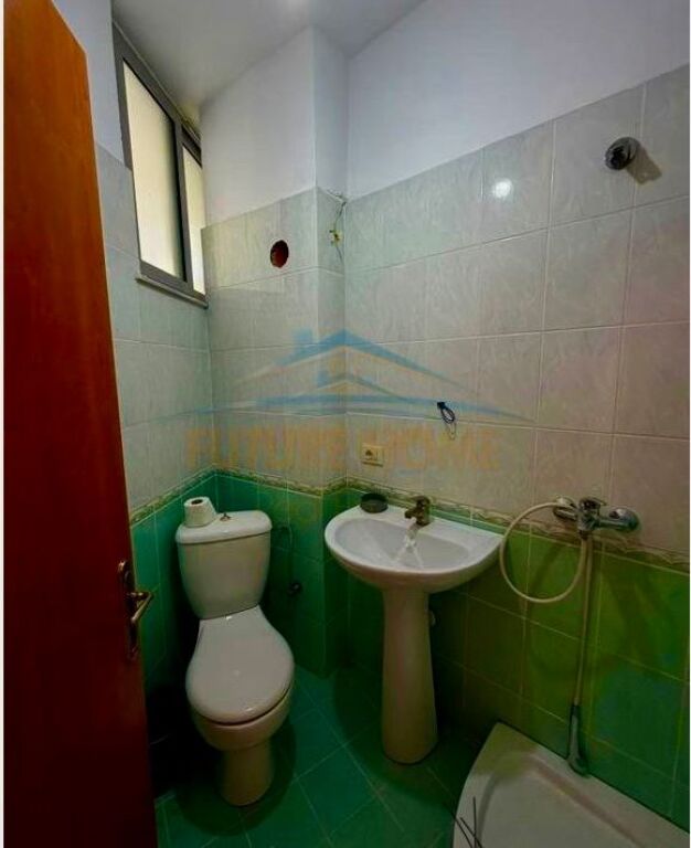 🏠 2+1 i Bollshëm me 2 Tualete te Fresku – Në Shitje! ✨